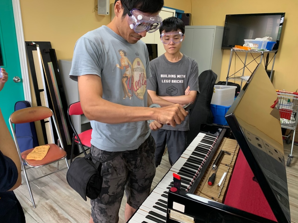 鋼琴調音課程換弦專修班